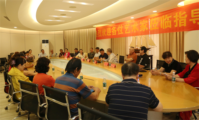 南通市侨联华侨艺术团赴如皋开展文化艺术交流活动